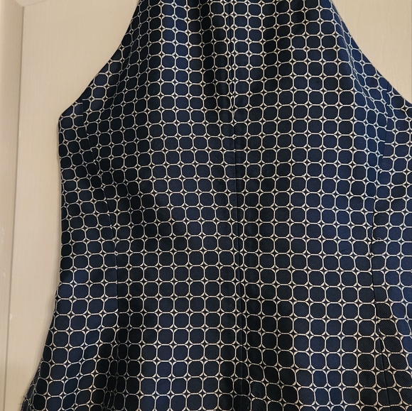 Jones New York halters top. - Picture 2 of 4